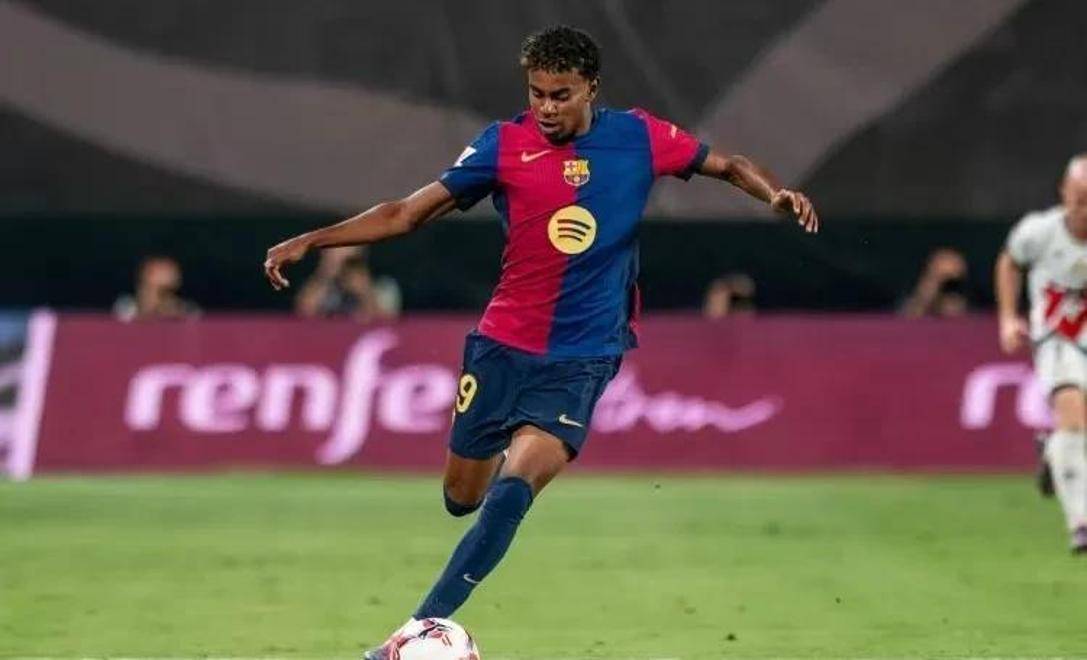 成都南看台球迷赛前训练喊话：绝不允许河南这种队在我们主场庆祝