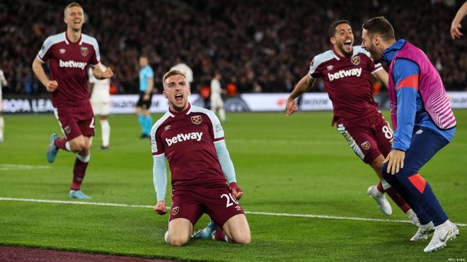 杜兰特连续三场得分上双